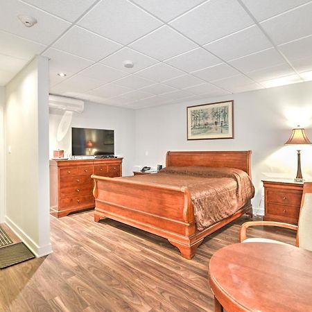 Motel Rustik Chateauguay Heights Bagian luar foto