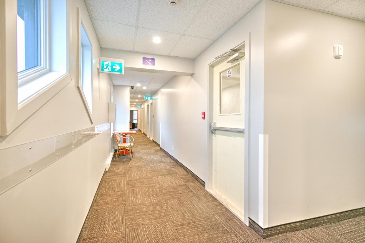 Motel Rustik Chateauguay Heights Bagian luar foto